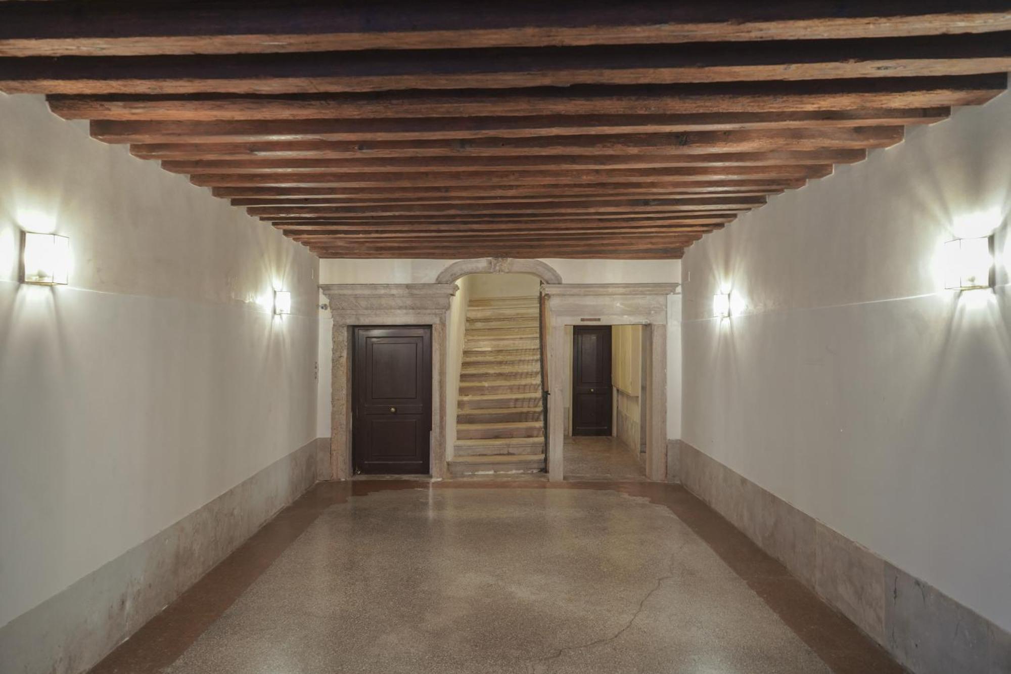 Super Central 1 Bedroom Apartment Venezia Eksteriør bilde